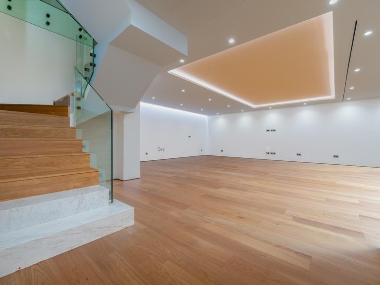 Apartment for Sale in Marbella, Malaga 8