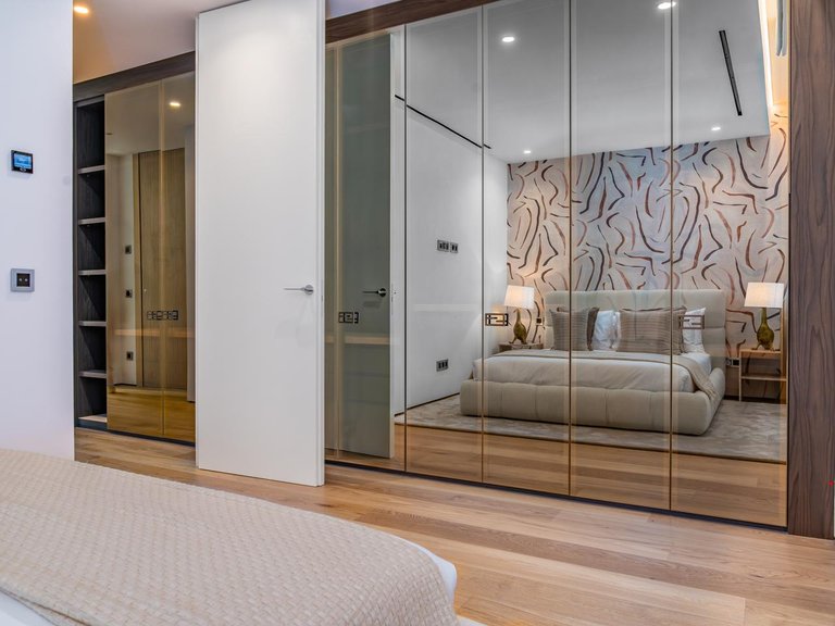 Apartment for Sale in Marbella, Malaga 11