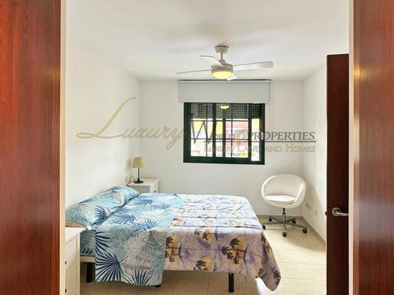 Apartment for Sale in Llano Del Camello, Tenerife, España 10
