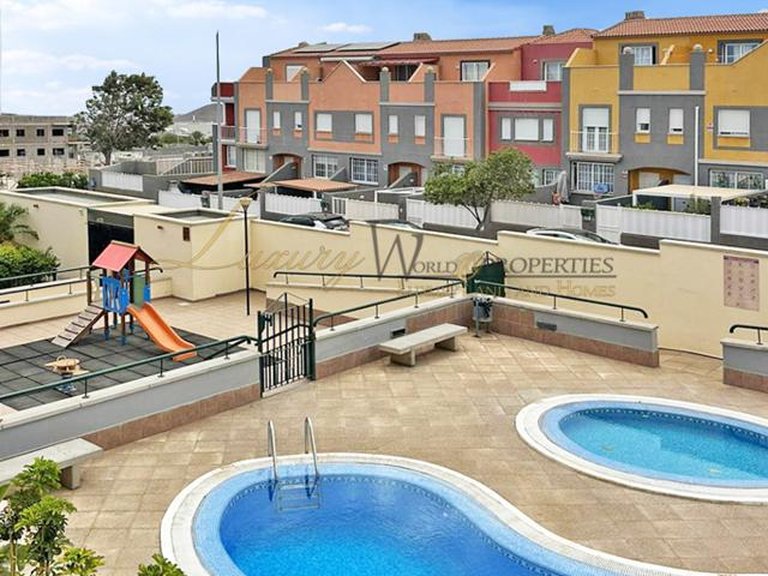 Apartment for Sale in Llano Del Camello, Tenerife, España 5