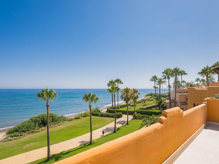 Apartment for Sale in Estepona, Malaga 46