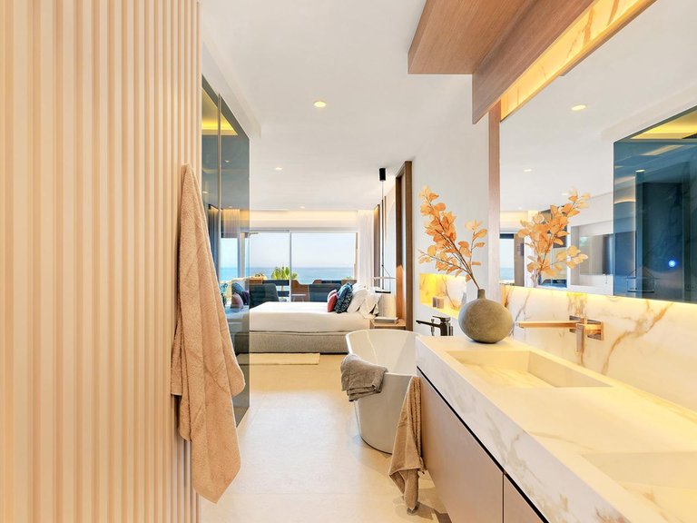 Apartment for Sale in Estepona, Malaga 2