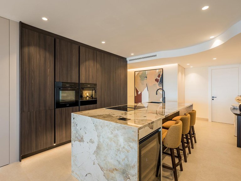 Apartment for Sale in Estepona, Malaga 8