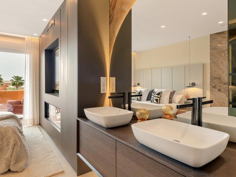 Apartment for Sale in Estepona, Malaga 17