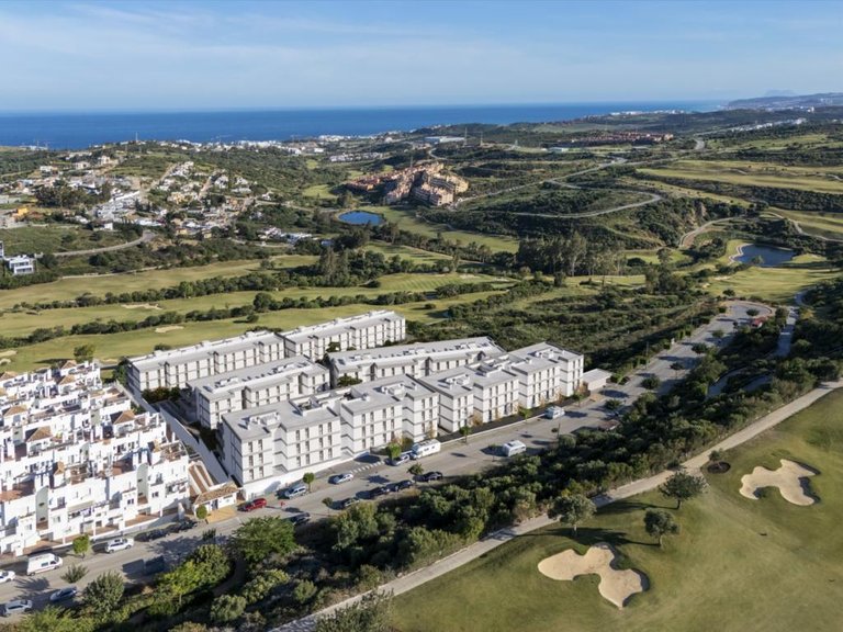 Apartment for Sale in Estepona, Malaga 1