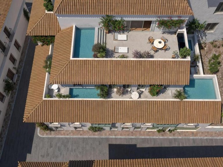 Penthouse for Sale in Estepona, Malaga 1
