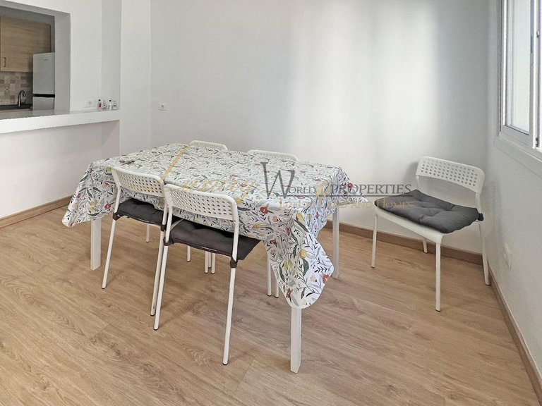 Apartment for Sale in Costa Del Silencio, Tenerife, España 3