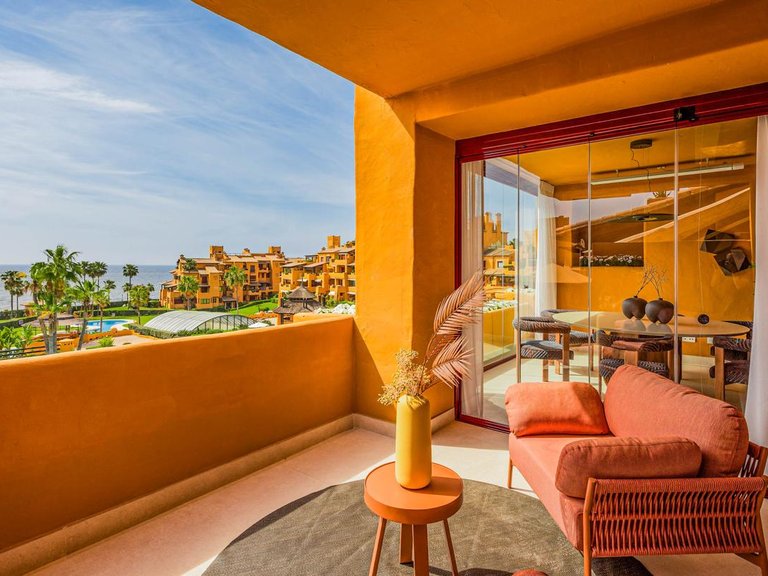 Apartment for Sale in Estepona, Malaga 1