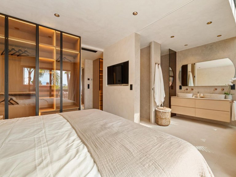 Town House for Sale in Marbella, Malaga 22