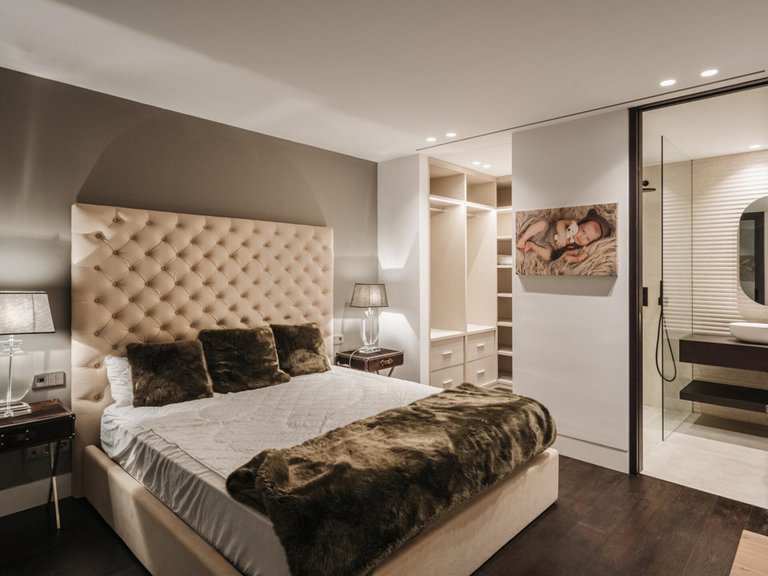 Villa for Sale in Benahavís, Malaga 6