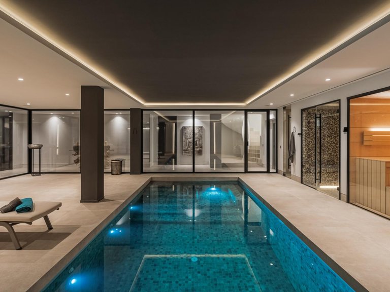 Villa for Sale in Benahavís, Malaga 14