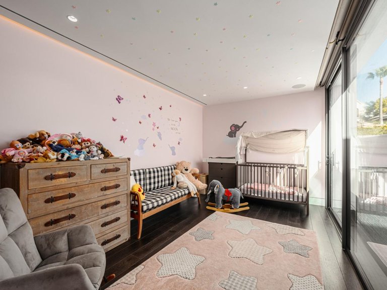 Villa for Sale in Benahavís, Malaga 22