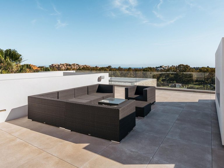 Villa for Sale in Benahavís, Malaga 43