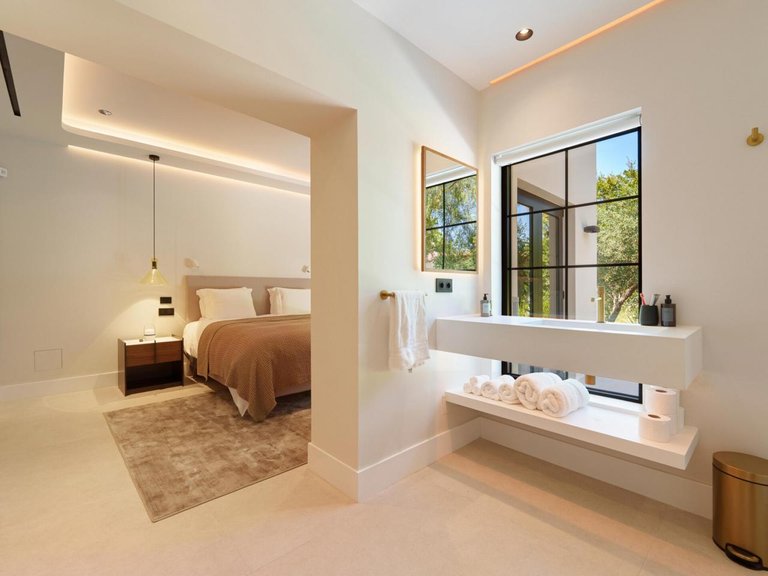 Villa for Sale in Marbella, Malaga 33