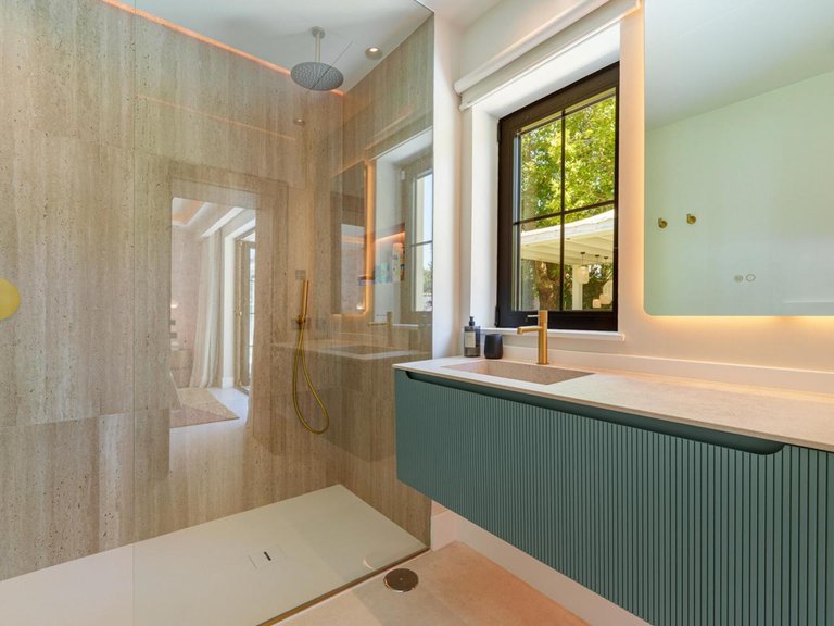 Villa for Sale in Marbella, Malaga 30