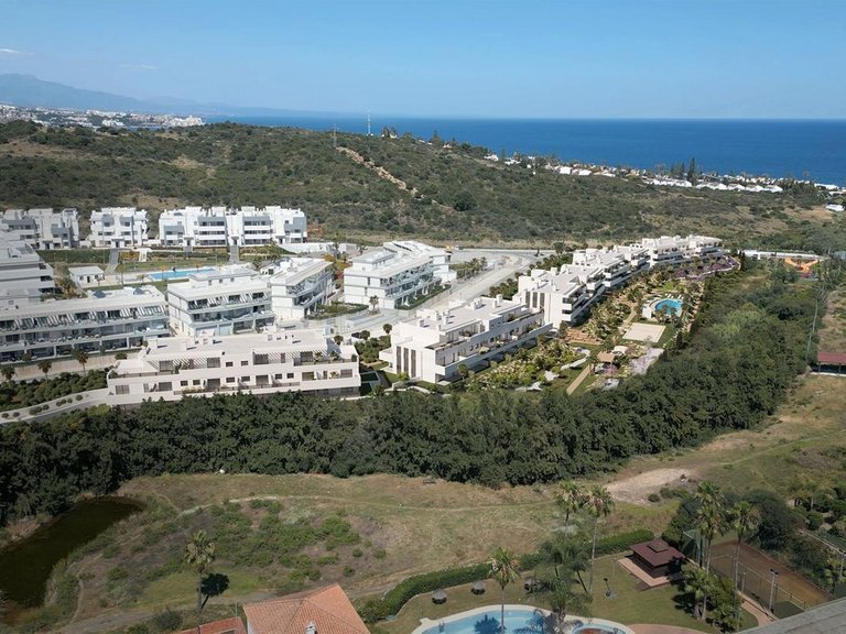 Apartment for Sale in Estepona, Malaga 4