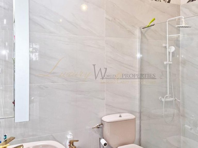 Town House for Sale in Los Menores, Tenerife, España 6