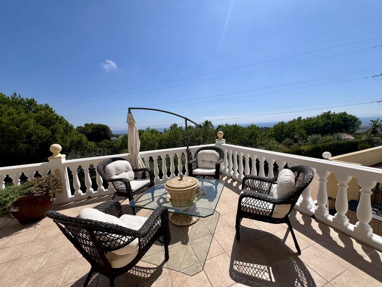Villa for Sale in Estepona, Malaga 36