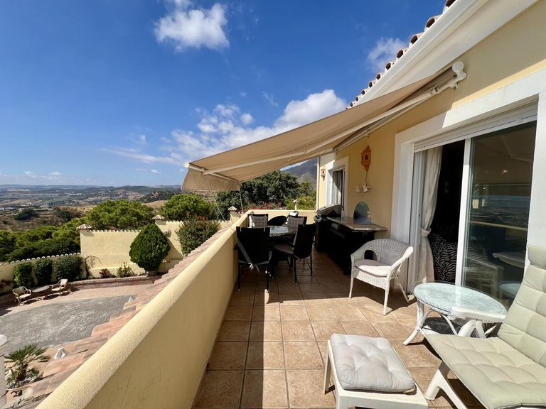 Country House for Sale in Estepona, Malaga 26