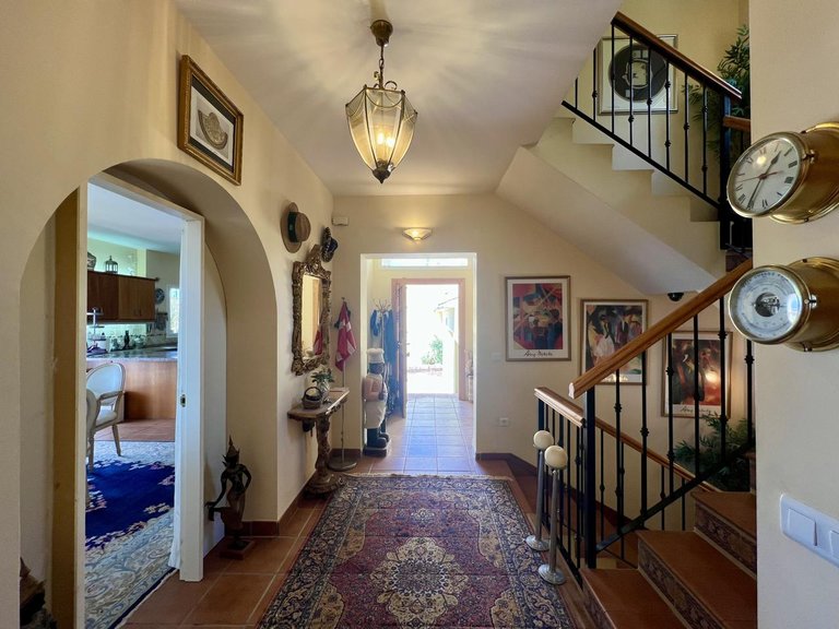 Country House for Sale in Estepona, Malaga 11