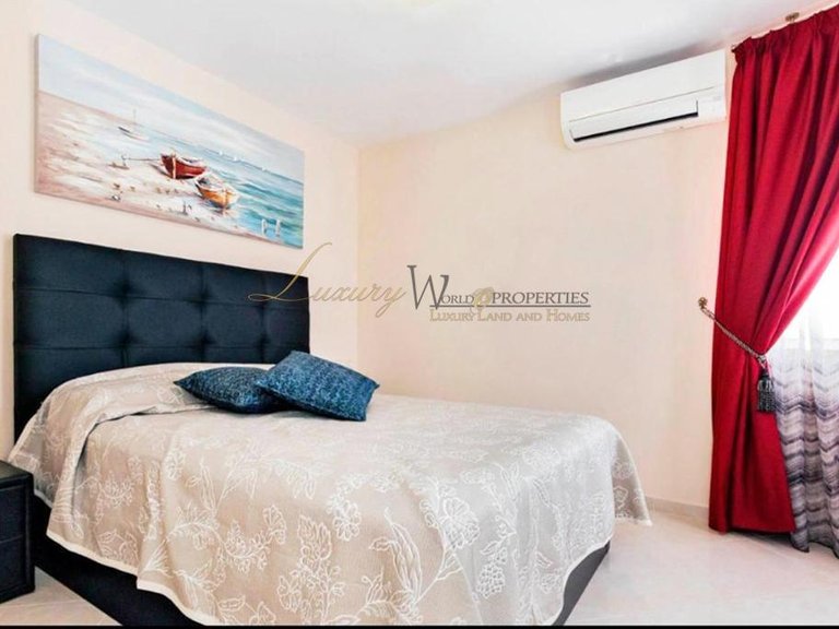 Villa for Sale in Costa Adeje, Tenerife, España 22