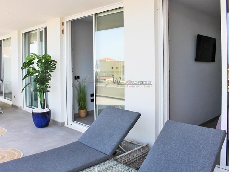 Apartment for Sale in Costa Adeje, Tenerife, España 6