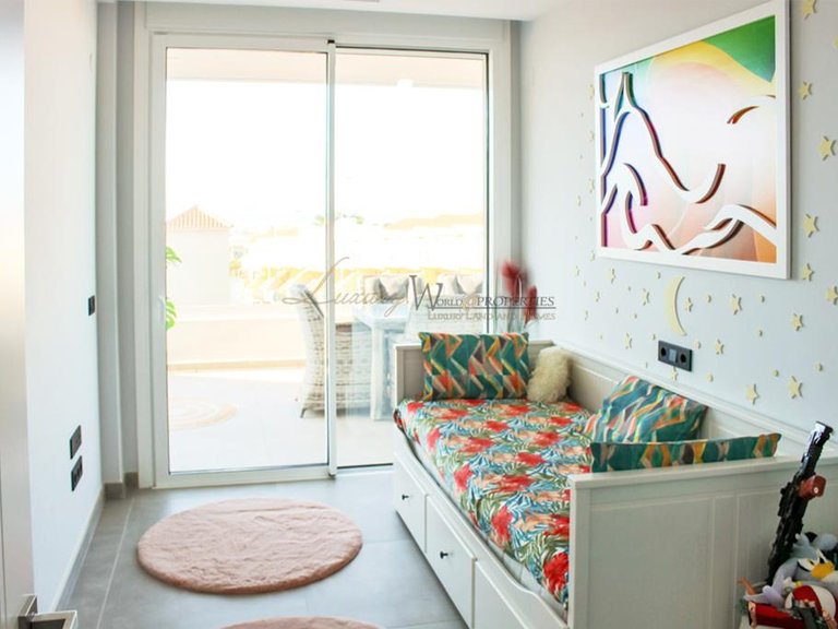 Apartment for Sale in Costa Adeje, Tenerife, España 27