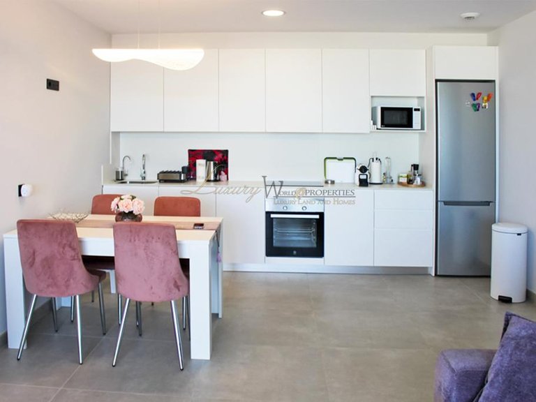 Apartment for Sale in Costa Adeje, Tenerife, España 12