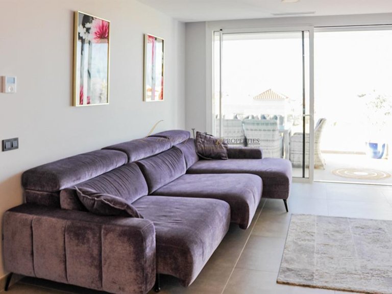 Apartment for Sale in Costa Adeje, Tenerife, España 11