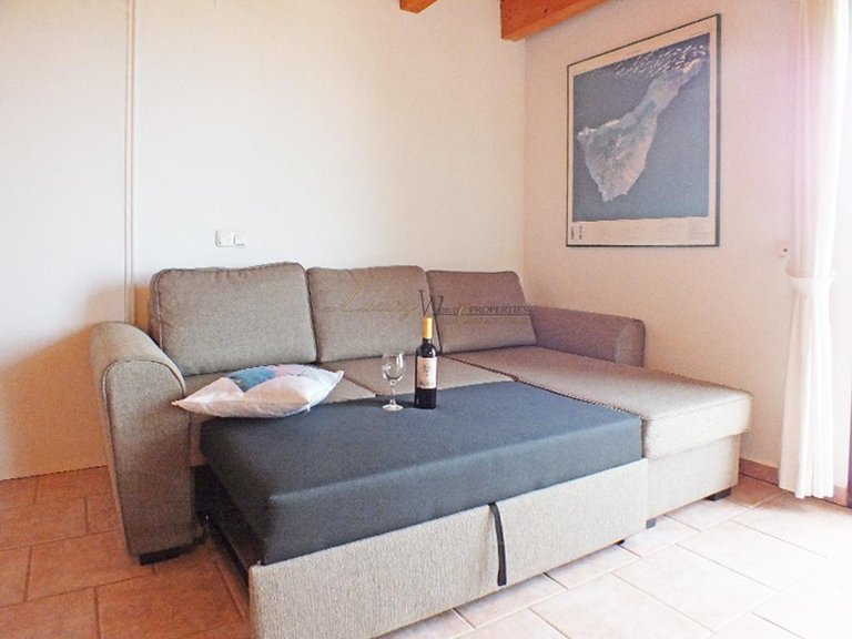 Villa for Sale in Los Menores, Tenerife, España 27