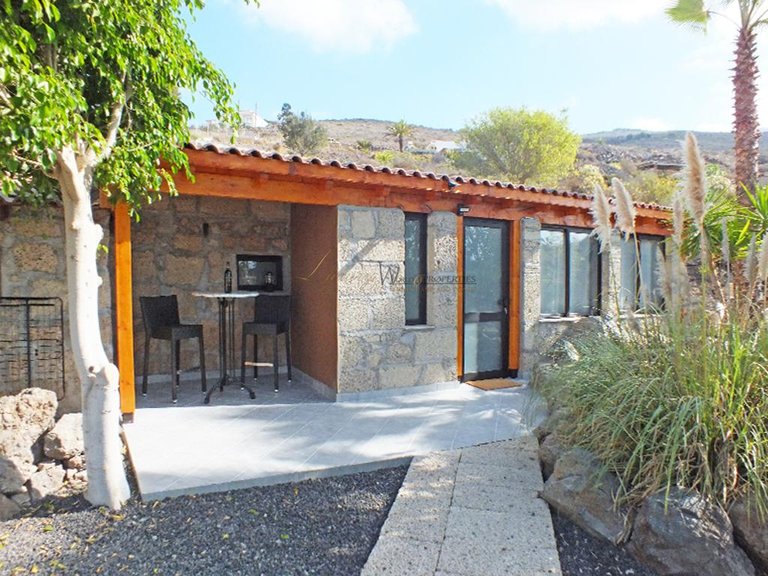 Villa for Sale in Los Menores, Tenerife, España 18