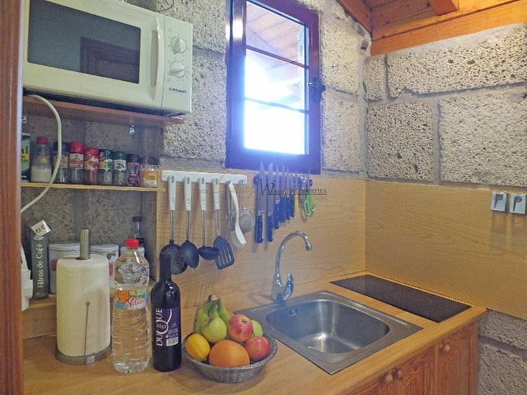 Villa for Sale in Los Menores, Tenerife, España 29