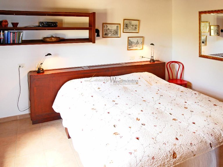 Villa for Sale in Los Menores, Tenerife, España 16