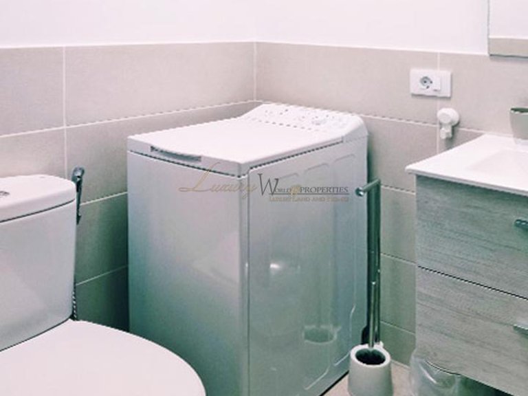 Apartment for Sale in Playa De Las Americas, Tenerife, España 23