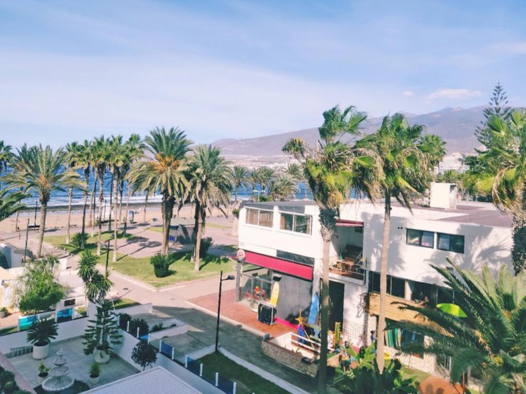 Apartment for Sale in Playa De Las Americas, Tenerife, España 1