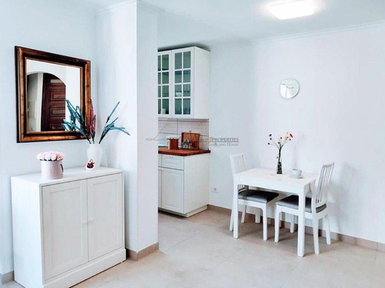 Apartment for Sale in Playa De Las Americas, Tenerife, España 6