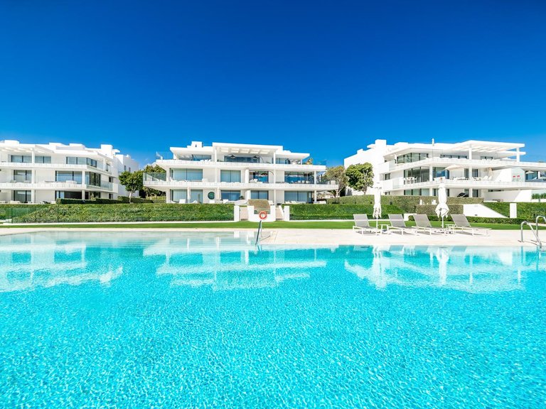 Apartment for Sale in Estepona, Malaga 4