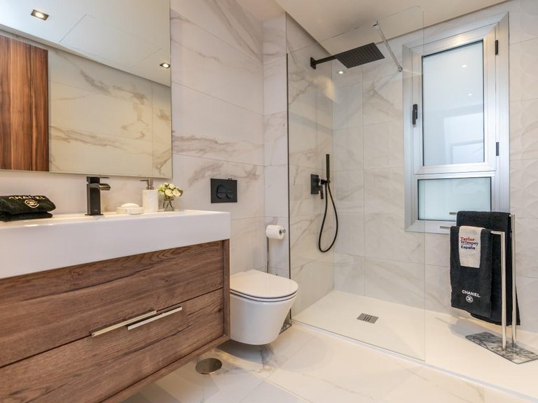 Apartment for Sale in Marbella, Malaga 5