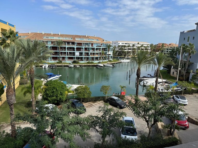 Apartment for Sale in San Roque, Cadiz 2