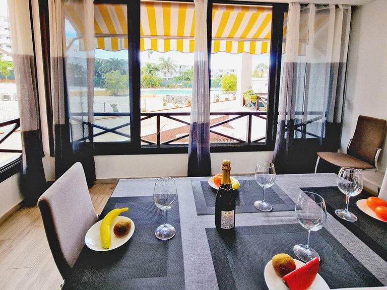 Apartment for Sale in Los Cristianos, Tenerife, España 5