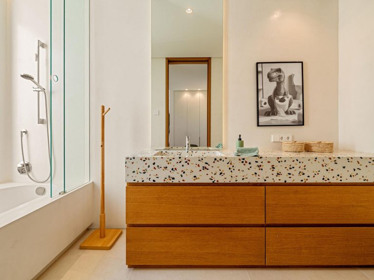 Villa for Sale in Marbella, Malaga 8