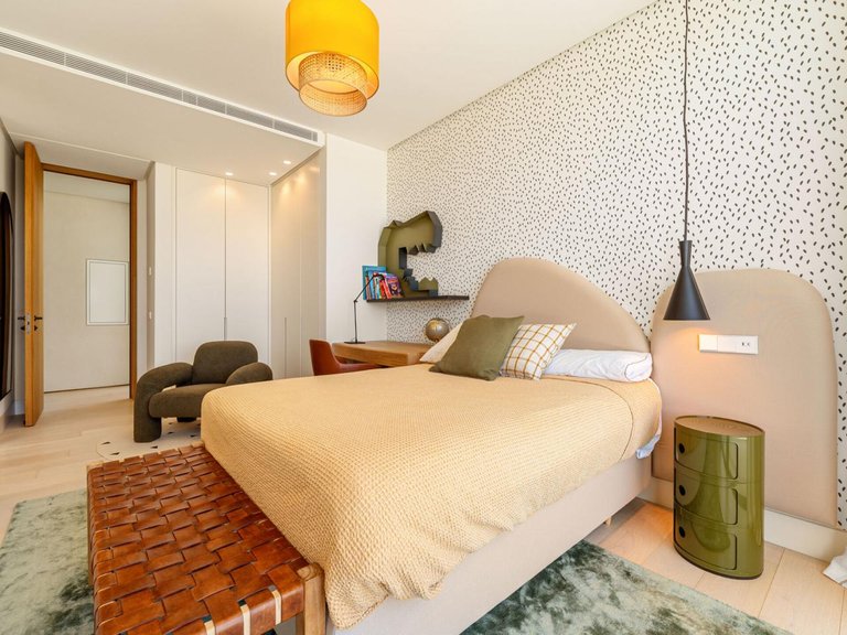 Villa for Sale in Marbella, Malaga 9