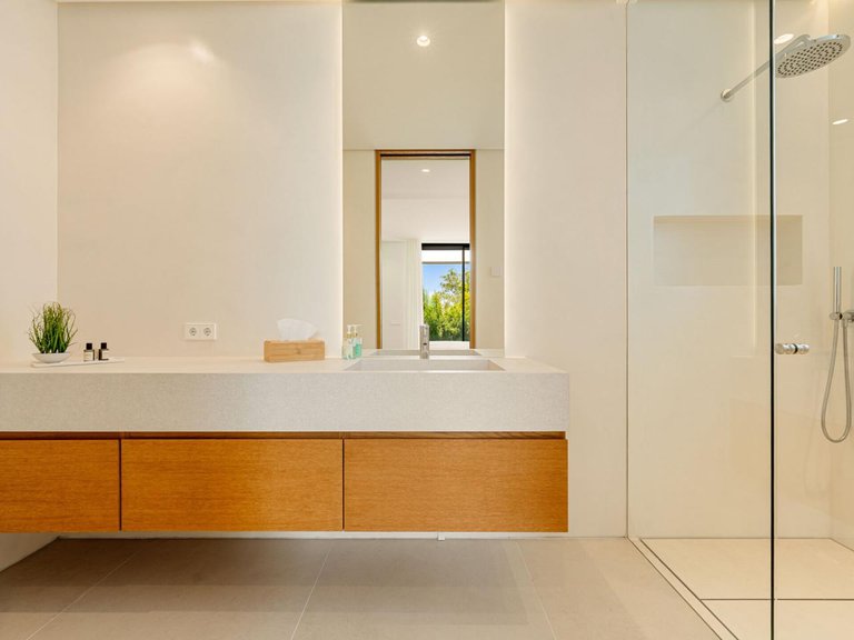 Villa for Sale in Marbella, Malaga 13