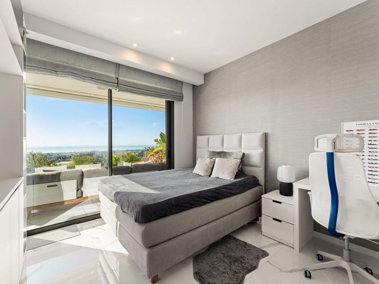 Apartment for Sale in Benahavís, Malaga 22