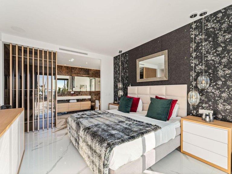 Apartment for Sale in Benahavís, Malaga 19