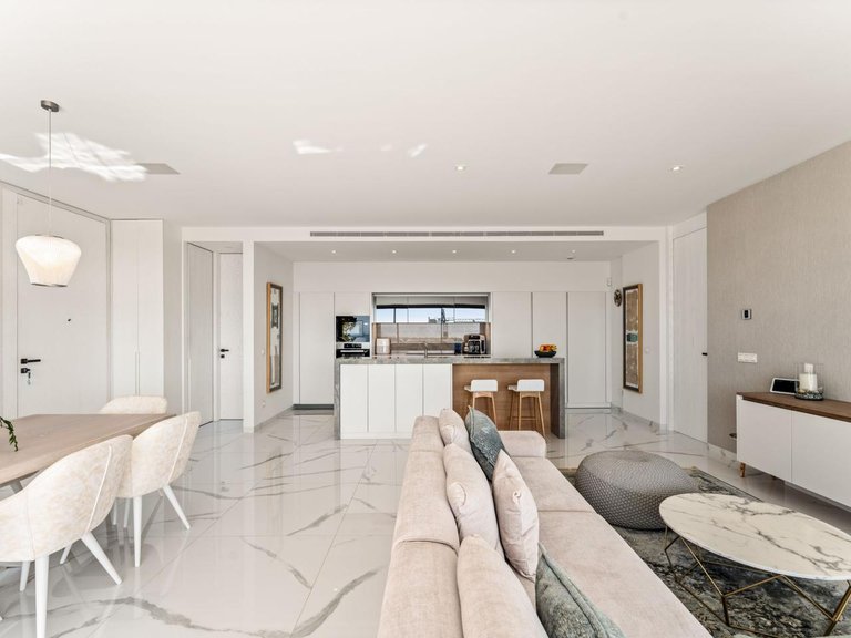 Apartment for Sale in Benahavís, Malaga 11