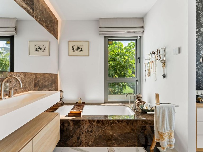 Apartment for Sale in Benahavís, Malaga 20