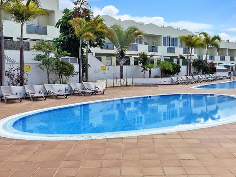 Villa for Sale in Costa Adeje, Tenerife, España 24