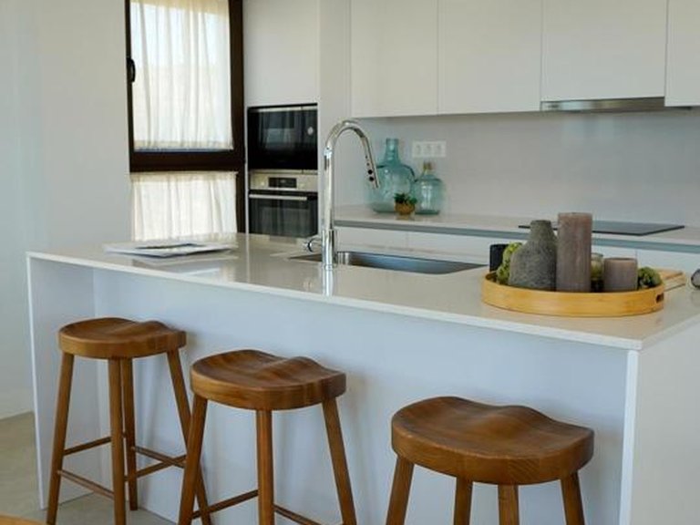 Penthouse for Sale in Estepona, Malaga 17