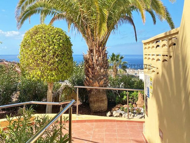 Apartment for Sale in Costa Adeje, Tenerife, España 17